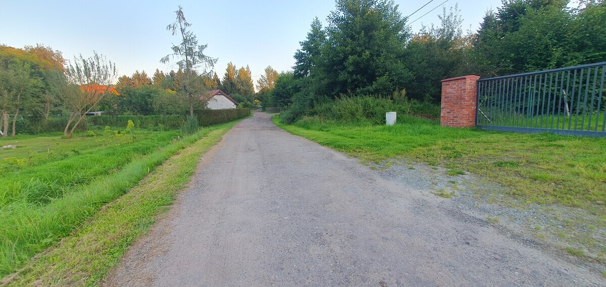Elbląg Sprzedam działkę w Elblągu, ul. Jodłowa 1536m, dobry dojazd, w mieście przy Bażantarni, osiedle Dąbrowa. Media