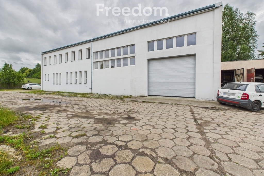 Elbląg FREEDOM NIERUCHOMOŚCISprzedam lokal użytkowy - Markusy. Na sprzedaż funkcjonalna, dwukondygnacyjna hala o