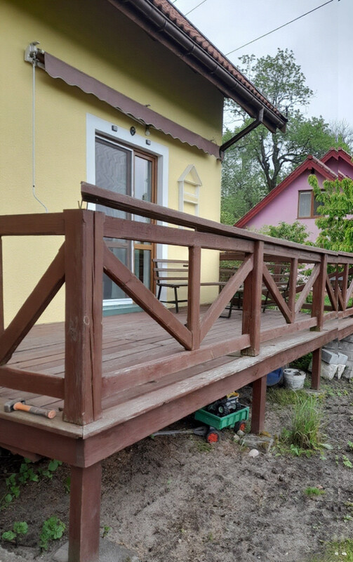 Elbląg Sprzedam solidną markizę. Długość całkowita: 4 m, długość materiału: 3,80 m.