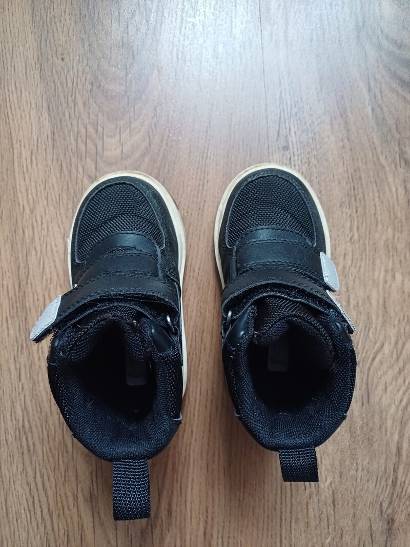 Elbląg Sprzedam buty, kozaczki, wodoodporne H& M, rozmiar 21 / 22,wkładka ok.12.5 cm, stan idealny