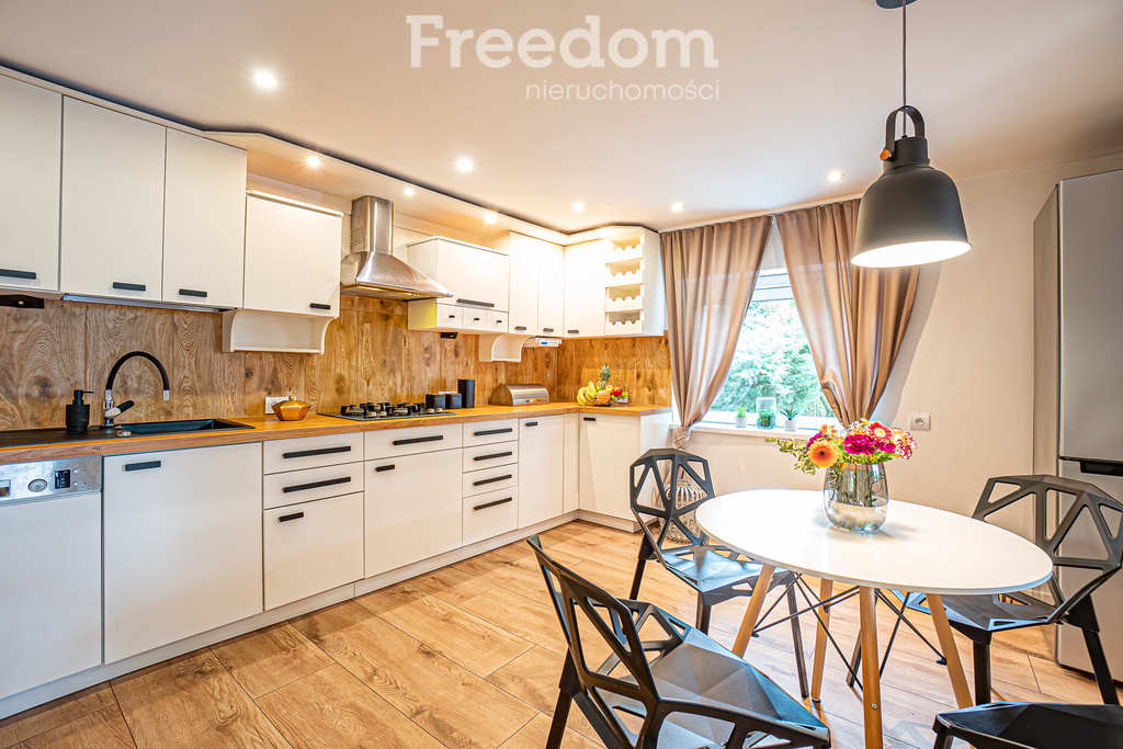 Elbląg FREEDOM NIERUCHOMOŚCIWynajmę dom - Elbląg, Iławska. Komfortowy dom do wynajęcia w spokojnej części miasta