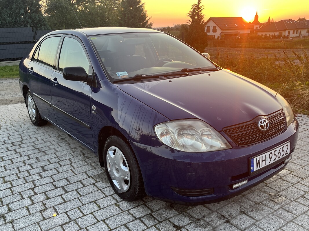 Elbląg Toyota Corolla D12 sedan