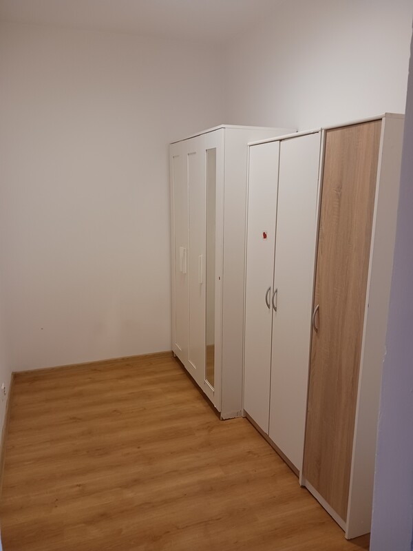 Elbląg Ogłoszenie prywatne: Sprzedam mieszkanie położone w Elblągu przy ul Grunwaldzkiej na 2 piętrze o