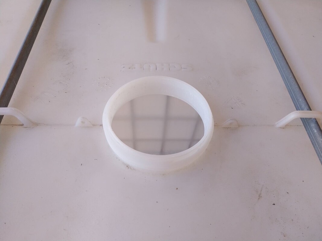 Elbląg Sprzedam zbiornik 1000 l Malzer po wodzie.
Cena: 350 zł
Proszę o kontakt telefoniczny.