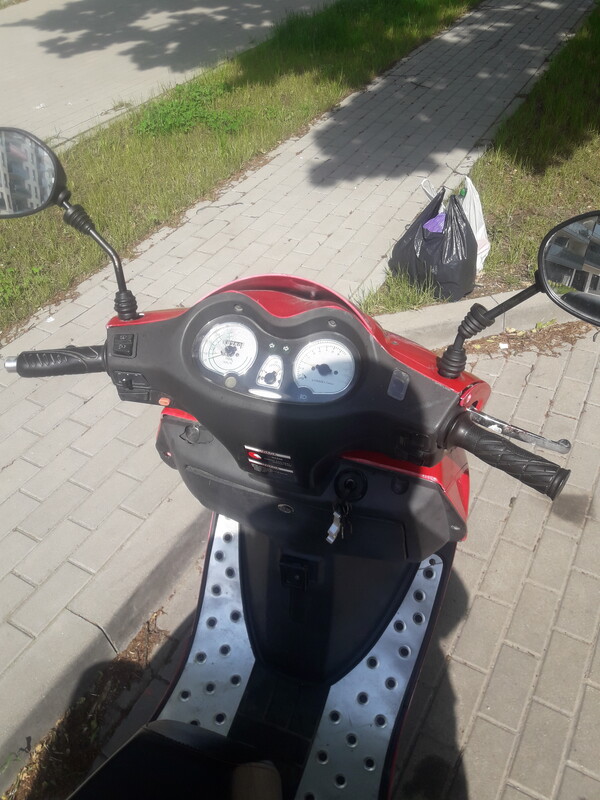 Elbląg 🛵 Sprzedam skuter Romet Motors H8 – Silnik 80,rocznik 2006,świetny stan! 🛵Cena do małej