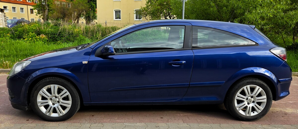 Elbląg Opel Astra GTC 1,4Gaz Sekwencja 2032 110KM 2008Rok Bogato Wyposażone Zadbane Autko -Wspomaganie
