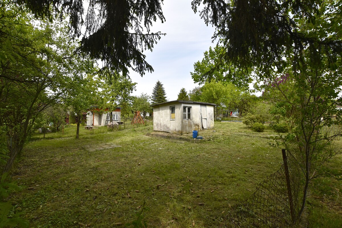 Elbląg :: Biuro nieruchomości ARKADIA ::NA SPRZEDAŻ DZIAŁKA ROD Z ALTANKĄ NA BIELANACH 300 M2