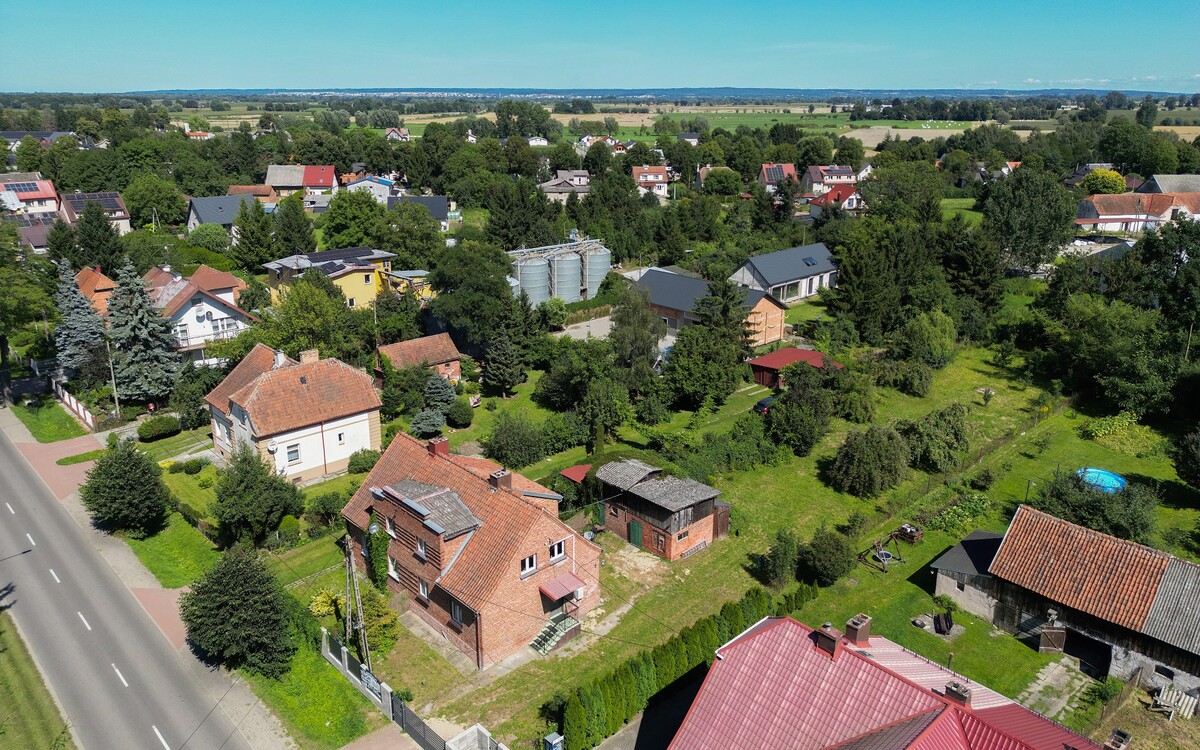 Elbląg NA SPRZEDAŻ DOM BLIŹNIAK PO REMONCIE NA DZIAŁCE 1209 M2 W GRONOWIE ELBLĄSKIM, 12 KM OD ELBLĄGA. WGN -