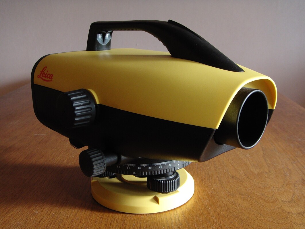 Elbląg Niwelator elektroniczny - kodowy LEICA SPRINTER 150M – sprzedam.