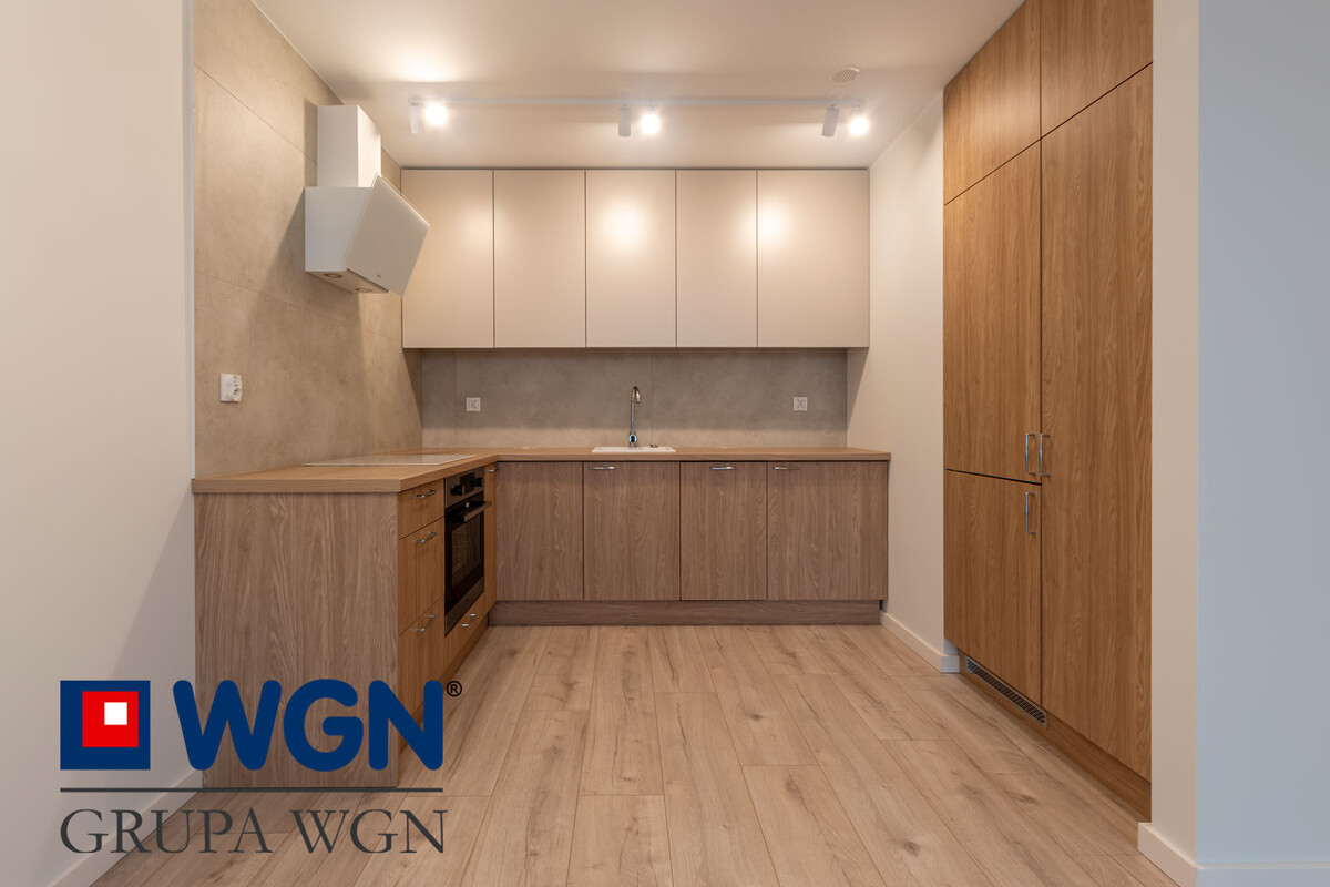 Elbląg MIESZKANIE NA WYNAJEM, ELBLĄG, ULICA GRUNWALDZKA, OSIEDLE OKÓLNIK, II PIĘTRO, 2 POKOJE, DUŻY BALKON. WGN -