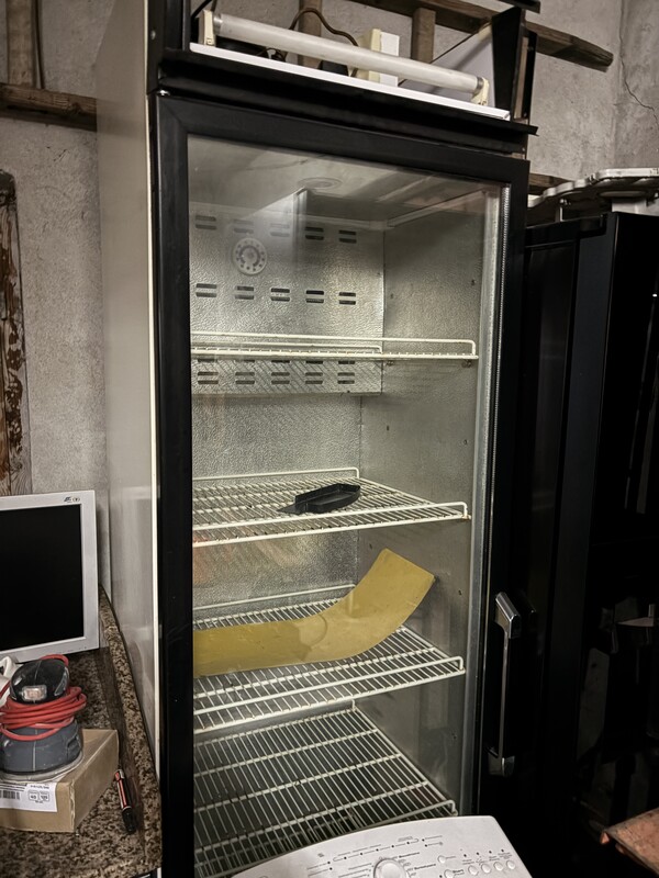 Elbląg witam, sprzedam pralkę prawie nową,
używana kilka razy
Electrolux Perfectcare 600
z gwarancją sklepową.