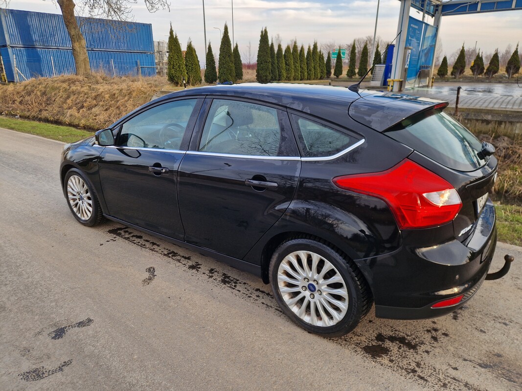 Elbląg Sprzedam Ford Focus 2012 1.6 diesel.
Stan bardzo dobry. Czarny.