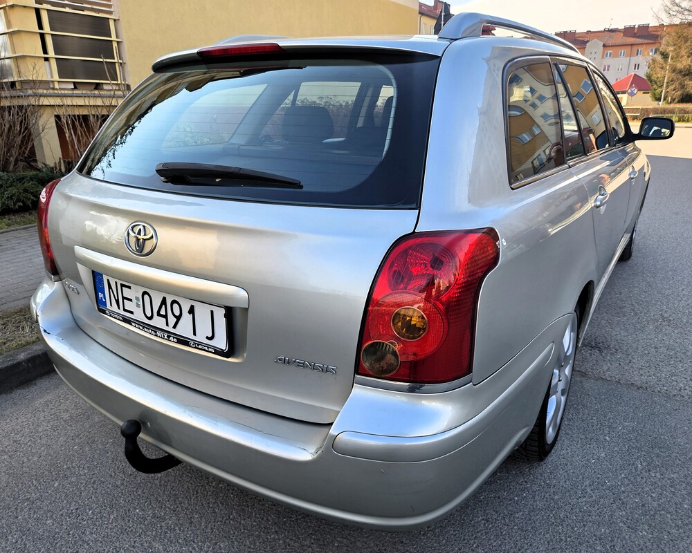 Elbląg Toyota Avensis 2.0Benzynka 146KM Bogata Wersja Wyposażenia 2004Rok Gaz Sekwencja 2031R-Klimatronik