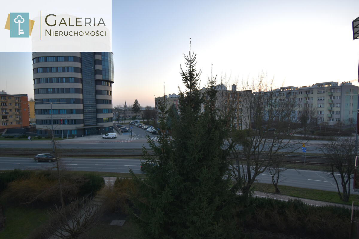 Elbląg GALERIA NIERUCHOMOŚCIZ pasji i miłości do nieruchomościNa sprzedaż: Idealne na wynajem lub na start na III