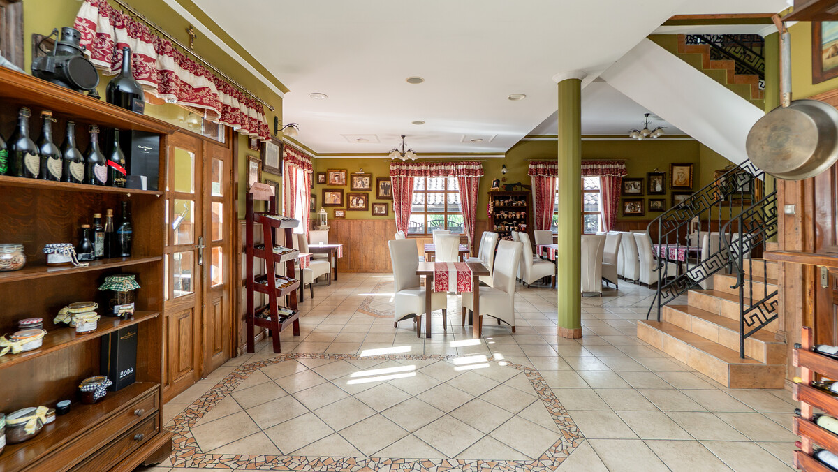 Elbląg TO MY SPRZEDAJEMYNIERUCHOMOŚCI W TYM MIEŚCIEBIURO NIERUCHOMOŚCIAMERICAN HOMEFOR SALE - GOTOWY BIZNES - FROMBORK
