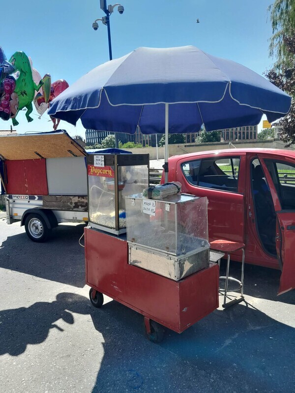 Elbląg Sprzedam przyczepkę towarową NIEWIADÓW zakupioną 09/2023 U DILERA, wymiary 2.10x1.25x1.10 przystosowana do