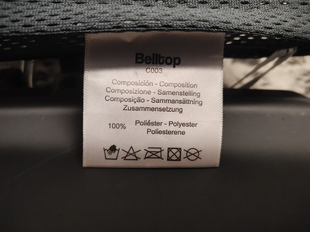 Elbląg Sprzedam zadbany bujaczek babybjorn W komplecie z dodatkowym czarnym poszyciem Bujaczek 300 Elektroniczna niania