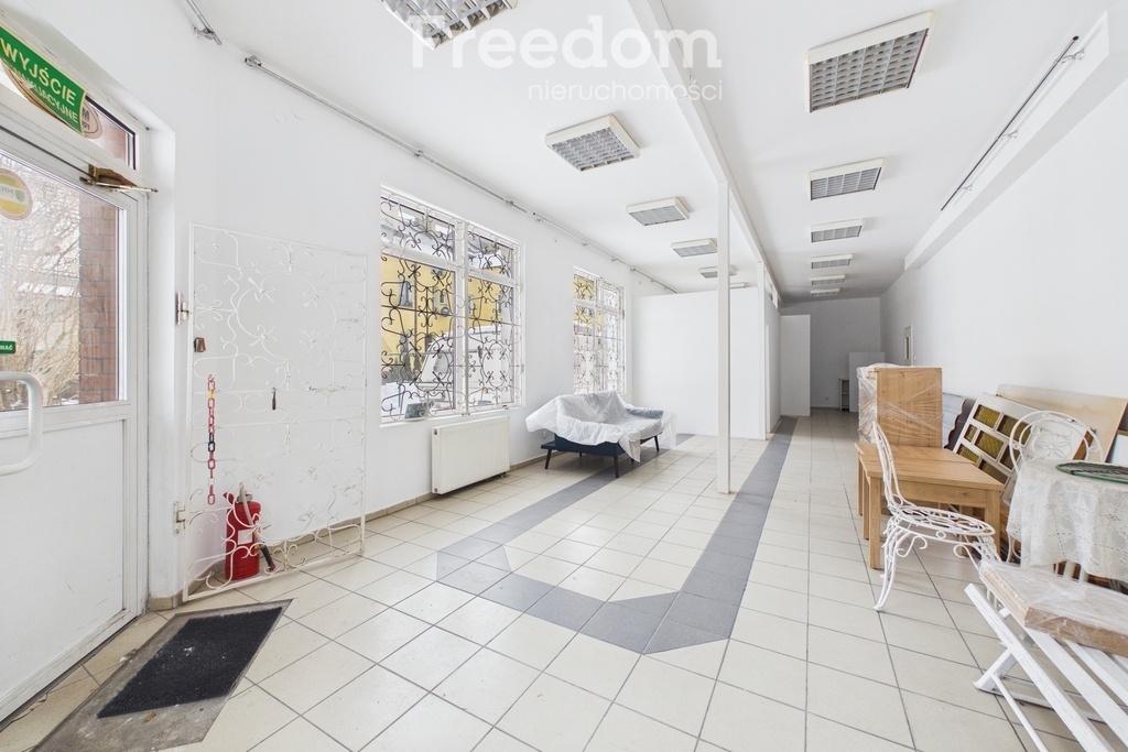 Elbląg FREEDOM NIERUCHOMOŚCISprzedam lokal użytkowy - Morąg, Targowa. Na sprzedaż budynek o dwóch kondygnacjach