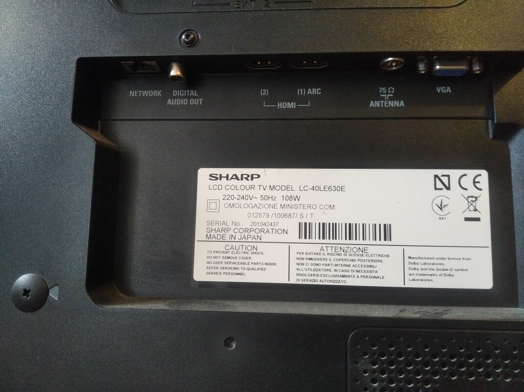 Elbląg Sprzedam jak za darmo tv Sharp z pilotem 42 cali płaski ekran. Idealny do pokoiku dla dzieci bądź do salonu