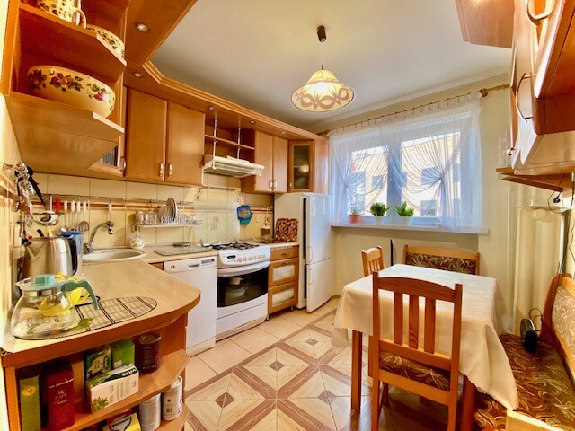 Elbląg Oferujemy na sprzedaż funkcjonalne mieszkanie 2-pokojowe o pow.49,4 m2, znajdujące się przy