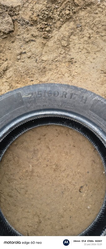 Elbląg Sprzedam 4 opony Letnie Continental 215/60 R 17 w bardzo dobrym stanie wraz z pokrowcami Dacia.