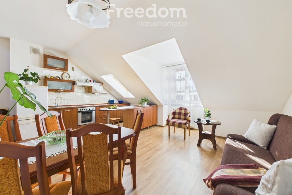 Elbląg FREEDOM NIERUCHOMOŚCISprzedam mieszkanie - Miłakowo. Na sprzedaż Przestronne, dwupoziomowe mieszkanie w