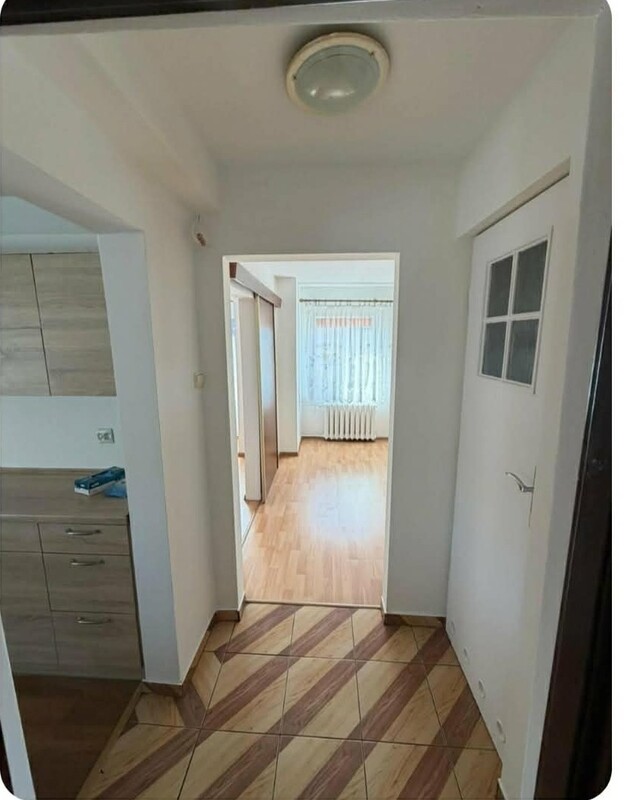 Elbląg DOM NIERUCHOMOŚCIOFERUJEMY NA SPRZEDAŻMIESZKANIE 2 POKOJOWEPow. 32 m2Blisko Park