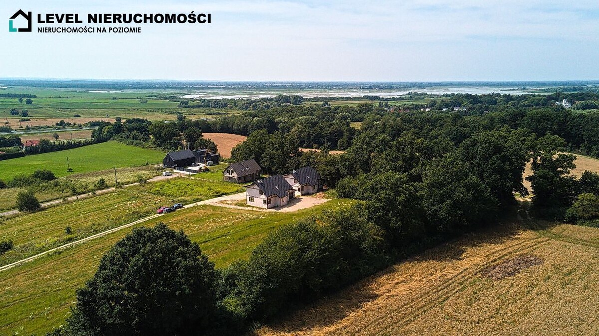 Elbląg LEVEL NIERUCHOMOŚCI Nowo budowany domKomorowo Żuławskie NIERUCHOMOŚCI NA POZIOMIE
