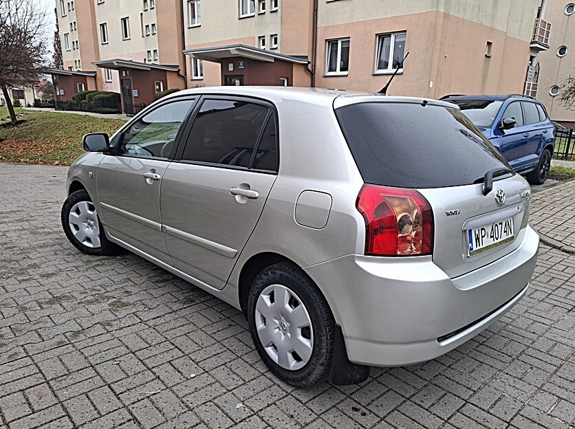 Elbląg TOYOTA COROLLA1.4 D4DStan Wzorowy 2 kpl. kółrozrząd na łańcuszkuBardzo Małe Spalanie