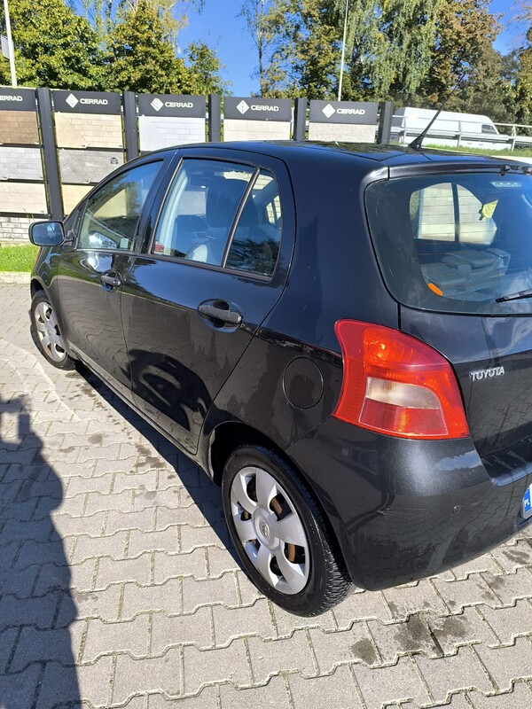 Elbląg Sprzedam Toyotę Yaris 2007 z najlepszym benzynowym silnikiem 1,3 87 KM. Auto w moim posiadaniu od 2016 roku.