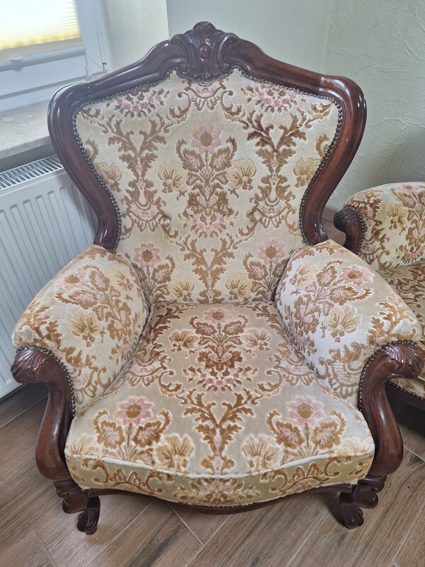 Elbląg Sofa plus 2 fotele Ludwik
Stan bardzo dobry