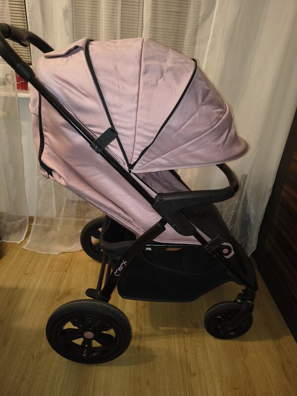 Elbląg Witam. wózek spacerowy firmy MoMi kolor róż model Evo cena 150 zł