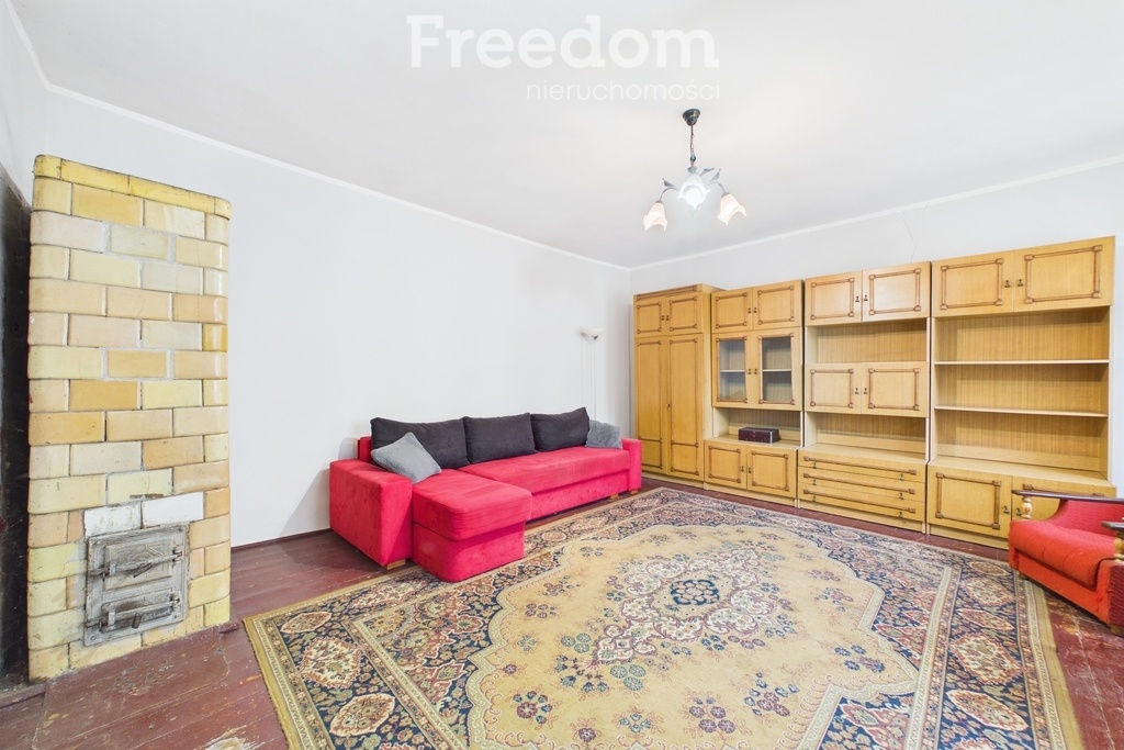 Elbląg FREEDOM NIERUCHOMOŚCISprzedam dom - Młynary, Kościelna. Dom z potencjałem w spokojnej okolicy –