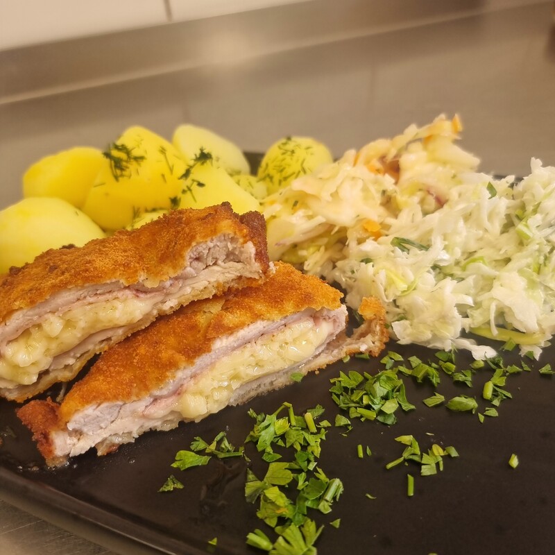 Elbląg 🍽️ Restauracja Galeona – Zamów obiad do domu!