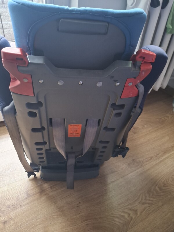 Elbląg Sprzedam fotelik samochodowy 15-36 kg. Stan bdb (do przeprania)