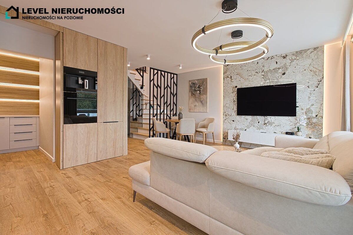 Elbląg LEVEL NIERUCHOMOŚCI  Genialne mieszkanie dwupoziomowe, ul. Topolwa, Elbląg  NIERUCHOMOŚCI NA POZIOMIE