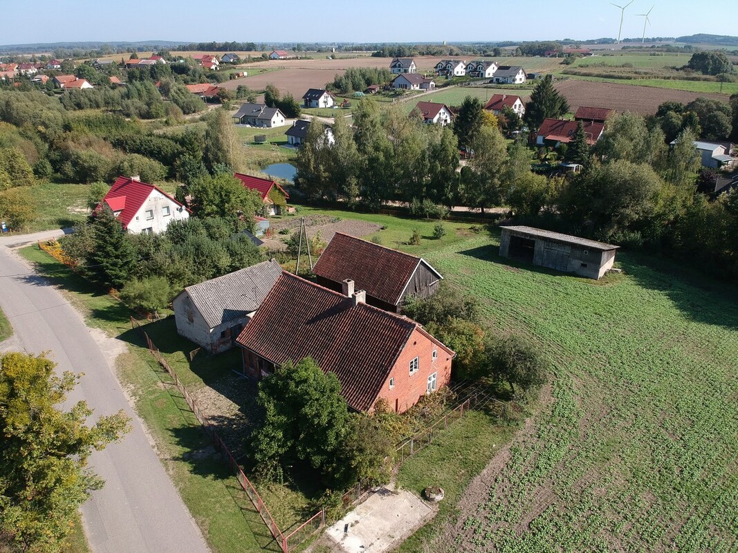 Elbląg BIURO NIERUCHOMOŚCISZULC& SZULCDom - Nowa Wieś, gmina PasłękPowierzchnia domu: 120 m2Powierzchnia działki