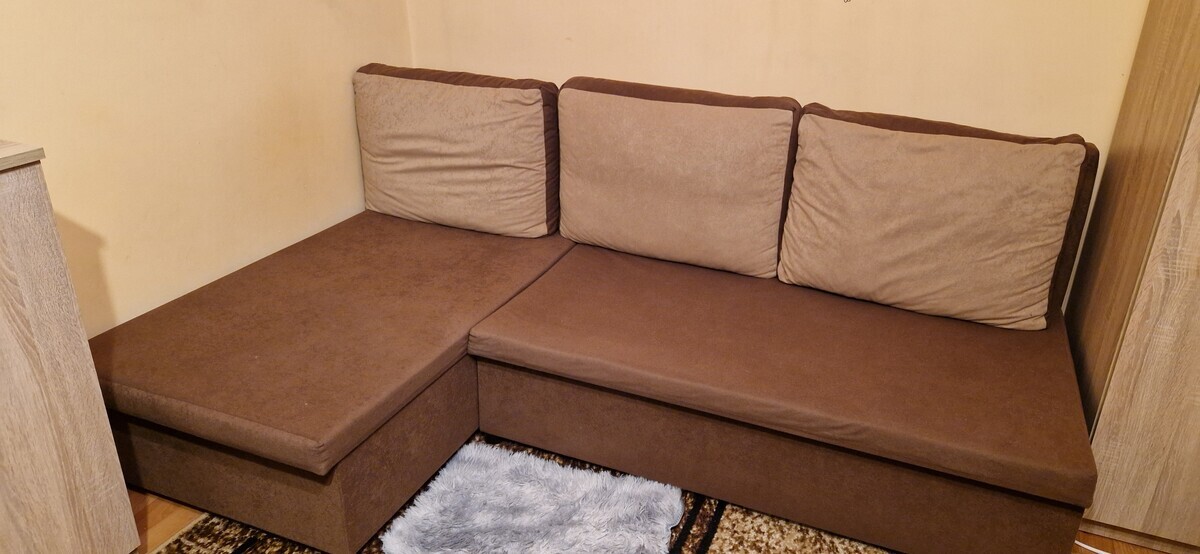 Elbląg Sprzedam rogówkę prawa/lewa 130×200,
Cena 250 zł, odbiór i transport po stronie kupującego