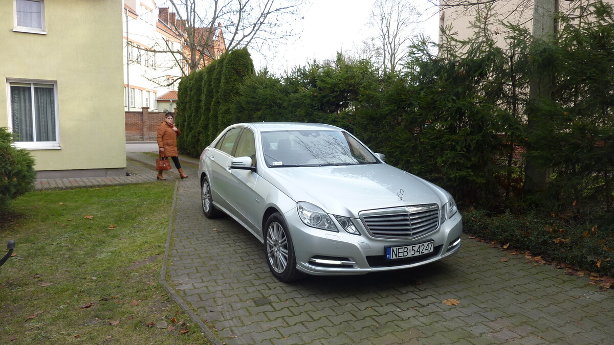 Elbląg MERCEDES E212 350 CDI 4 MATIC