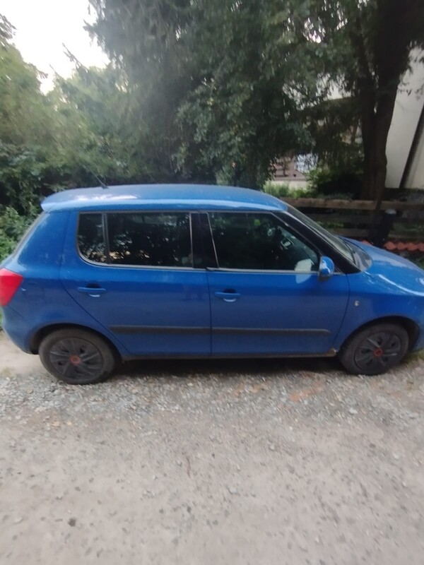 Elbląg Sprzedam Skoda Fabia 1,4 rok 2008.Cena:5800zł do negocjacji. Benzyna+gaz( instalacja gazowa do lekkiej naprawy)