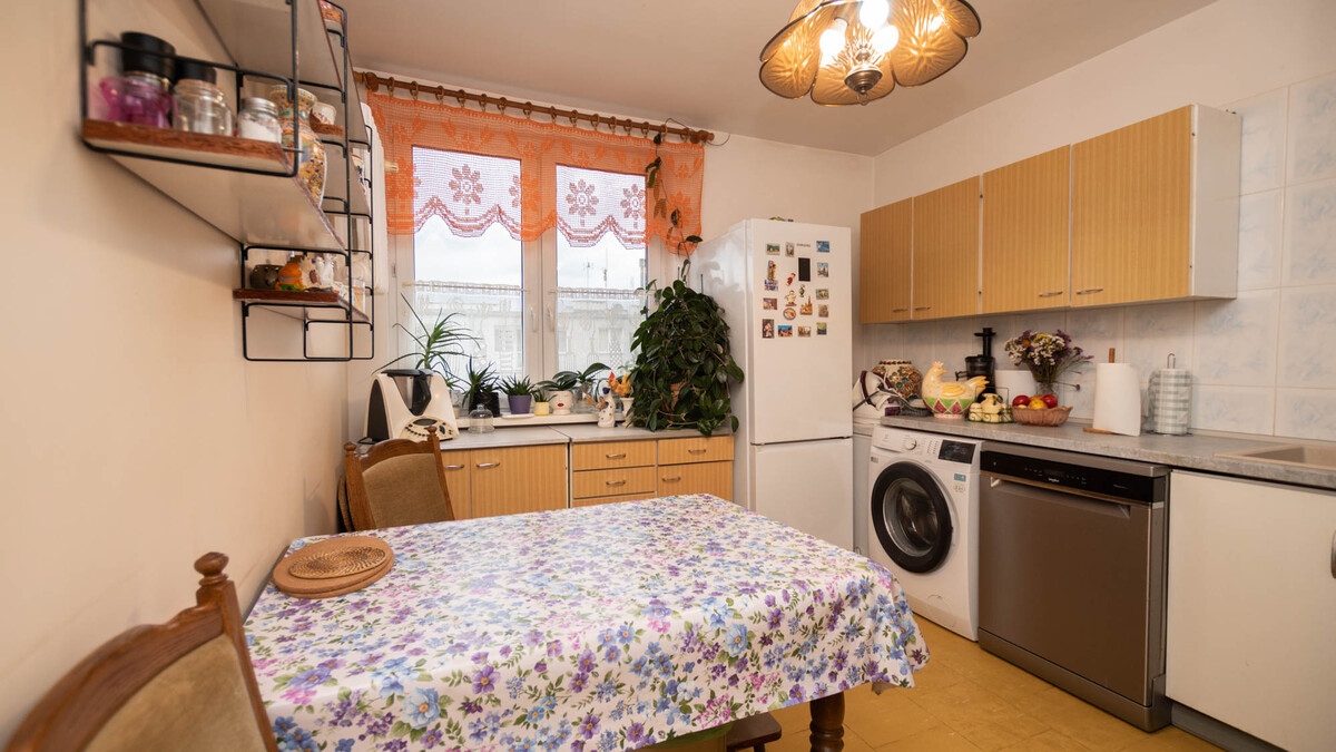 Elbląg * * * ABC NIERUCHOMOŚCI * * *NOWA OFERTA! MIESZKANIE 3 POKOJOWE W PASŁĘKU!3 pokoje pow. 56,20 m2,
