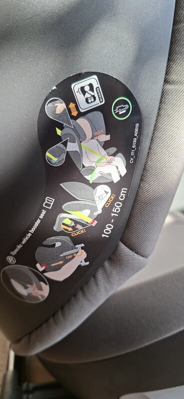 Elbląg Sprzedam fotelik samochodowy z isofix