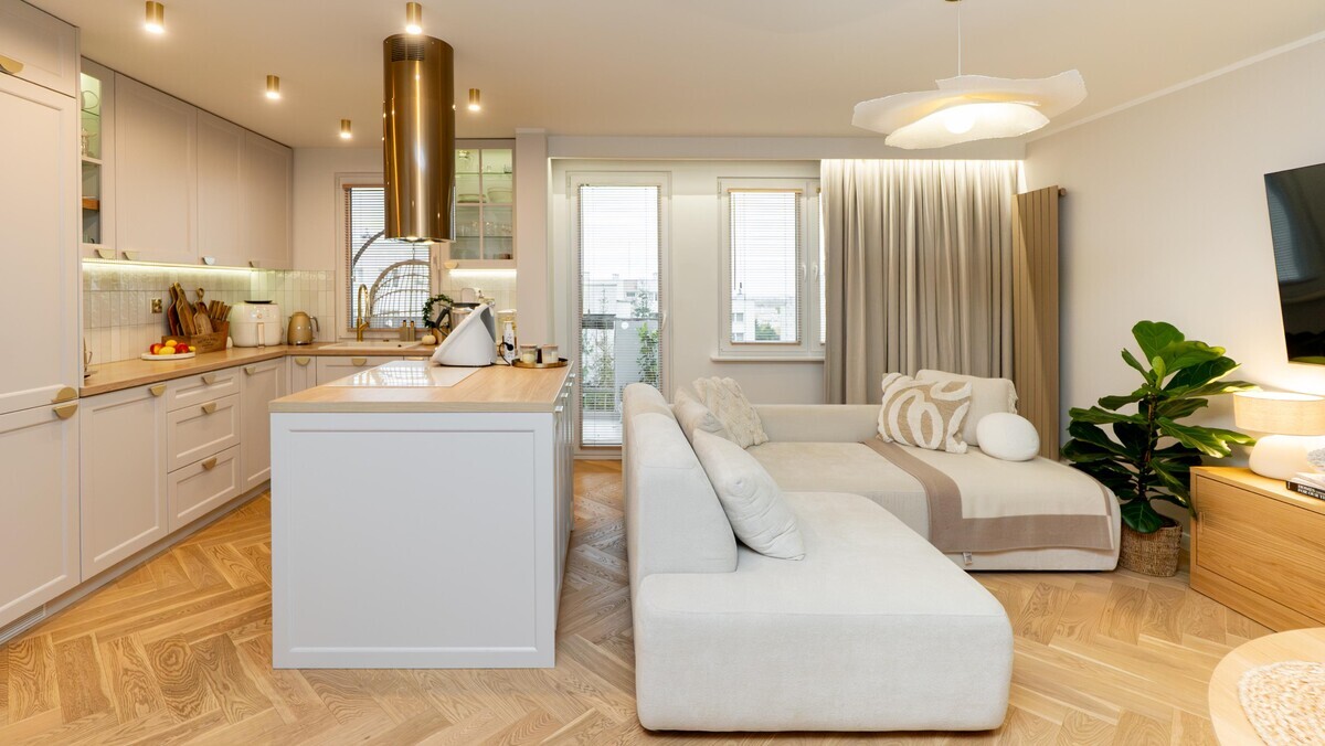 Elbląg TO MY SPRZEDAJEMYNIERUCHOMOŚCI W TYM MIEŚCIEBIURO NIERUCHOMOŚCIAMERICAN HOMEFOR SALE - 3 POKOJE -