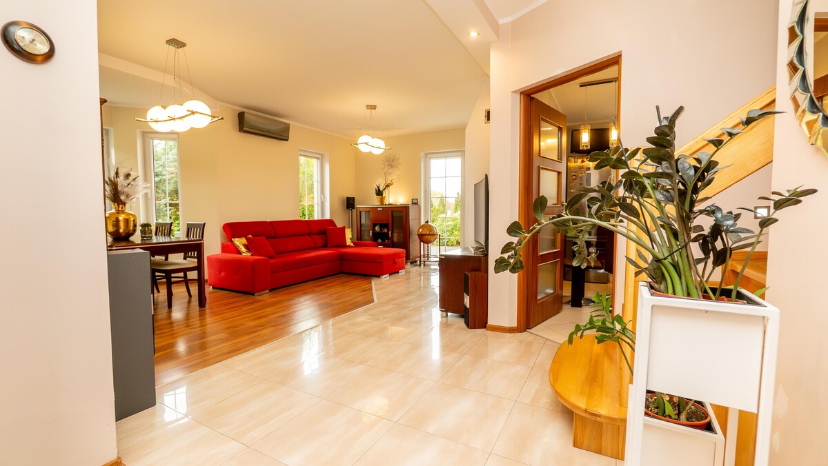 Elbląg TO MY SPRZEDAJEMYNIERUCHOMOŚCI W TYM MIEŚCIEBIURO NIERUCHOMOŚCIAMERICAN HOMEFOR SALE - DOM - JEMIOŁOWA