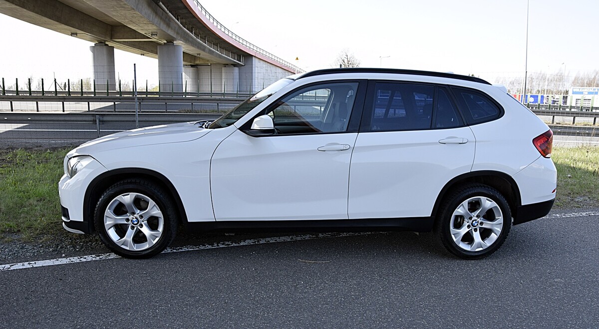 Elbląg Sprzedam samochód BMW X1,pojemność 2.0 Diesel, rok produkcji 2014.To kompaktowy SUV cechujący się