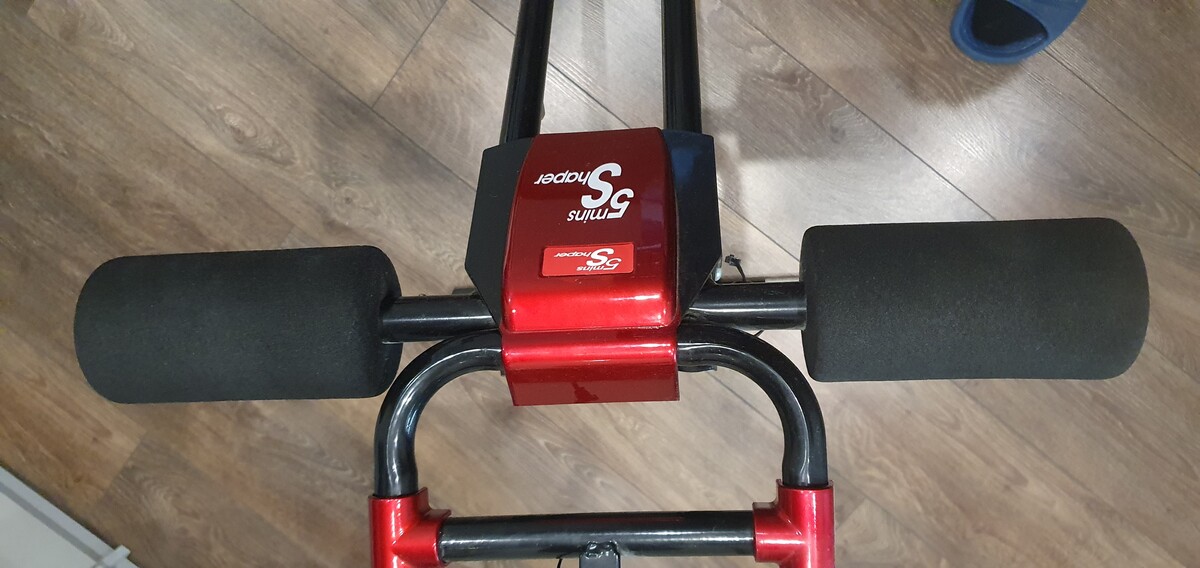 Elbląg Intertek, używana Ławeczka do mięśni brzucha Trainer jest idealnym narzędziem nie tylko do wzmocnienia mięśni