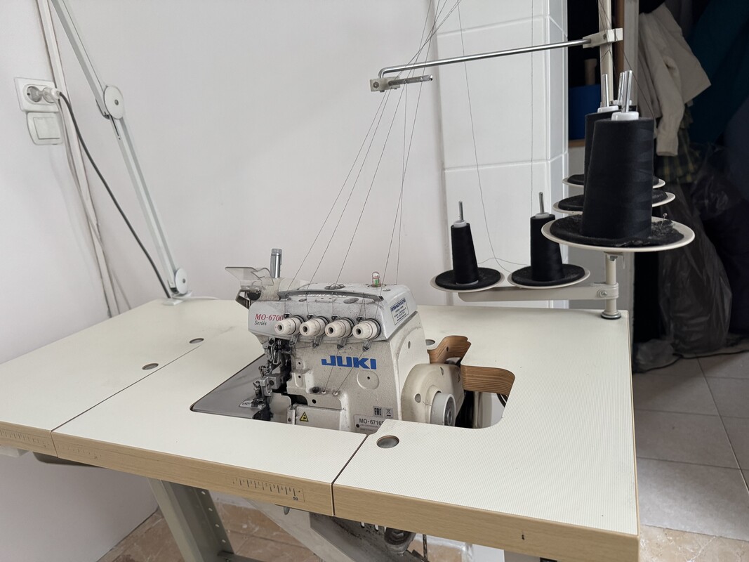 Elbląg OVERLOCK 5- NITKOWY YUKI MO-6700