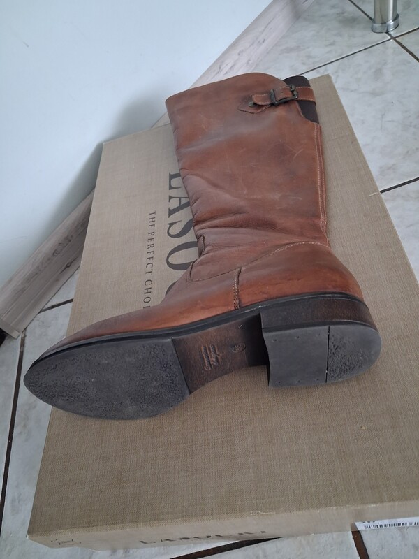 Elbląg Buty damskie kozaczki Lasocki roz. 38.Stan bdb. Kupione za 329zł( zalozone kilka razy) sorzedam za 140zł