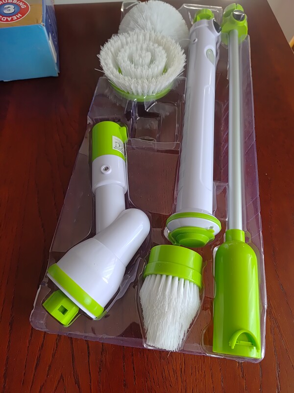 Elbląg Sprzedam:
Mikrofalówka SHARP 20L czarna stan b. dobry w cenie 150 zł.
Urządzenie do czyszczenia kabin na