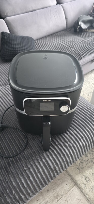 Elbląg Air Fryer HD9880/90 Na gwarancji do 01-2027r.
Dodatkowo termometr.
Stan bardzo dobry zadbany.